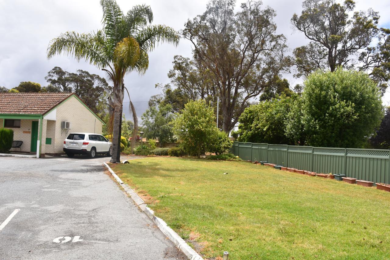 Mount Barker Valley Views Motel & Chalets, Western Australia Esterno foto